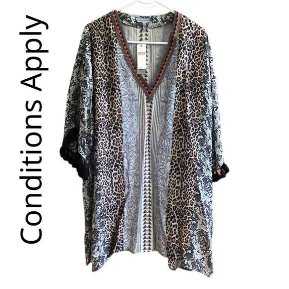 Anthropologie {*Conditions Apply} Luca Tasseled Tunic Snakeskin Leopard Top - Picture 2 of 9